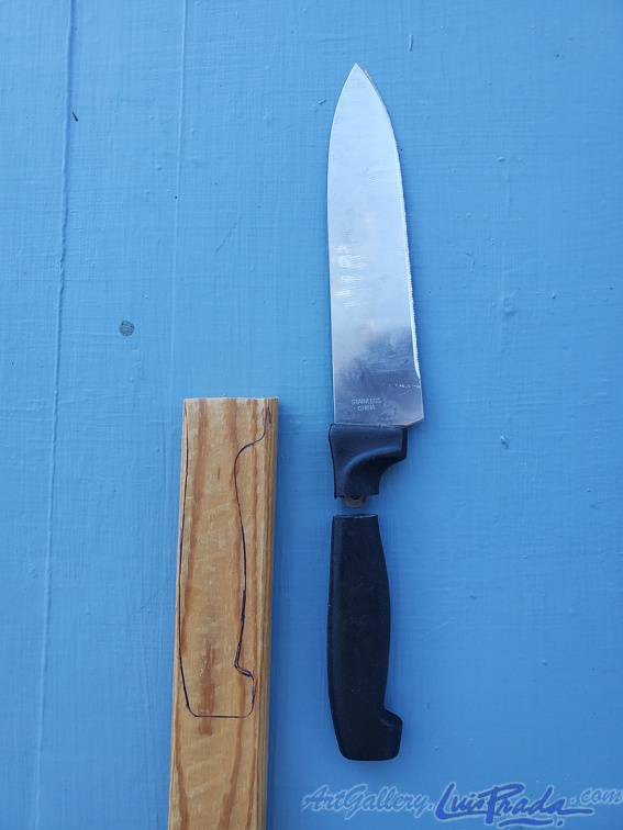 Broken Knife Handle - Cacha de Cuchillo Rota