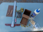 Trinket Box. Gluing Components (Caja de Chucherías. Pegando Componentes)